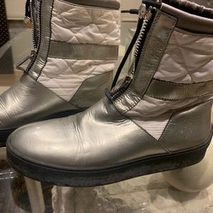 AQUATALIA Kali Silver Snow Boots sz 9